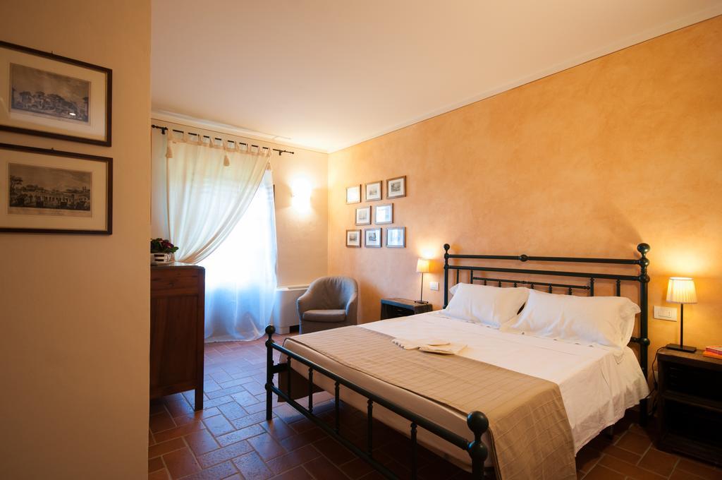 Agriturismo Borgo Tra Gli Olivi Castiglion Fiorentino Værelse billede