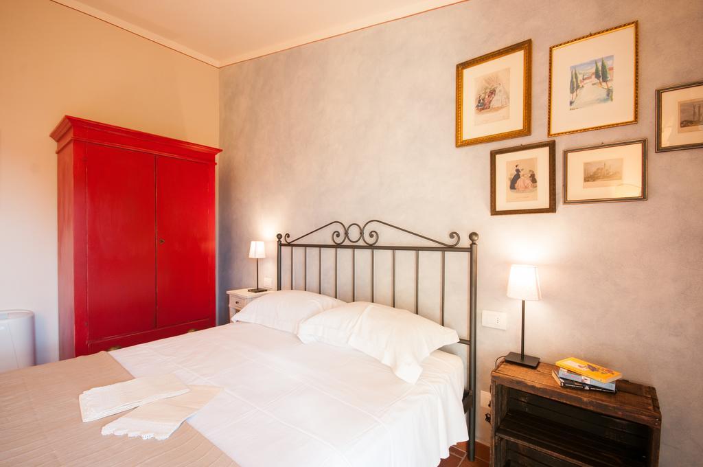Agriturismo Borgo Tra Gli Olivi Castiglion Fiorentino Værelse billede
