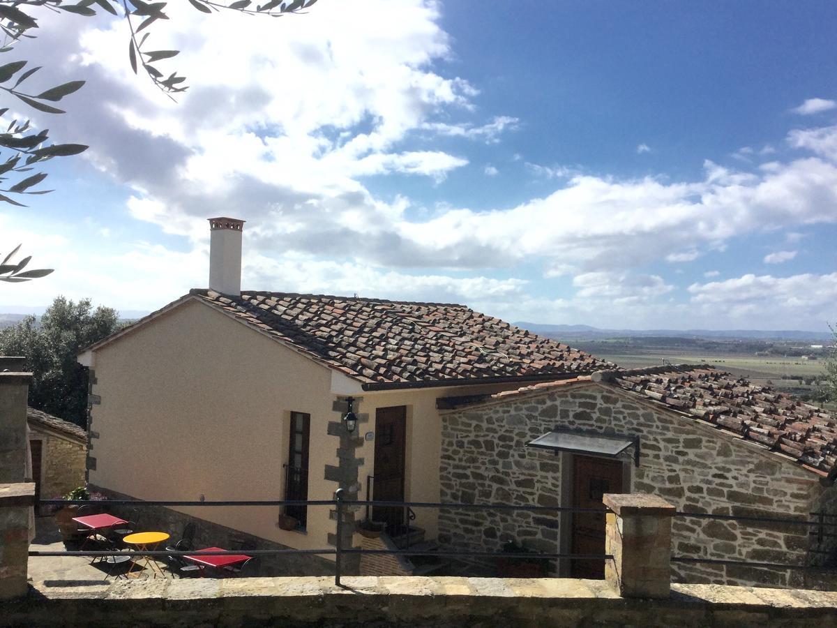 Agriturismo Borgo Tra Gli Olivi Castiglion Fiorentino Eksteriør billede