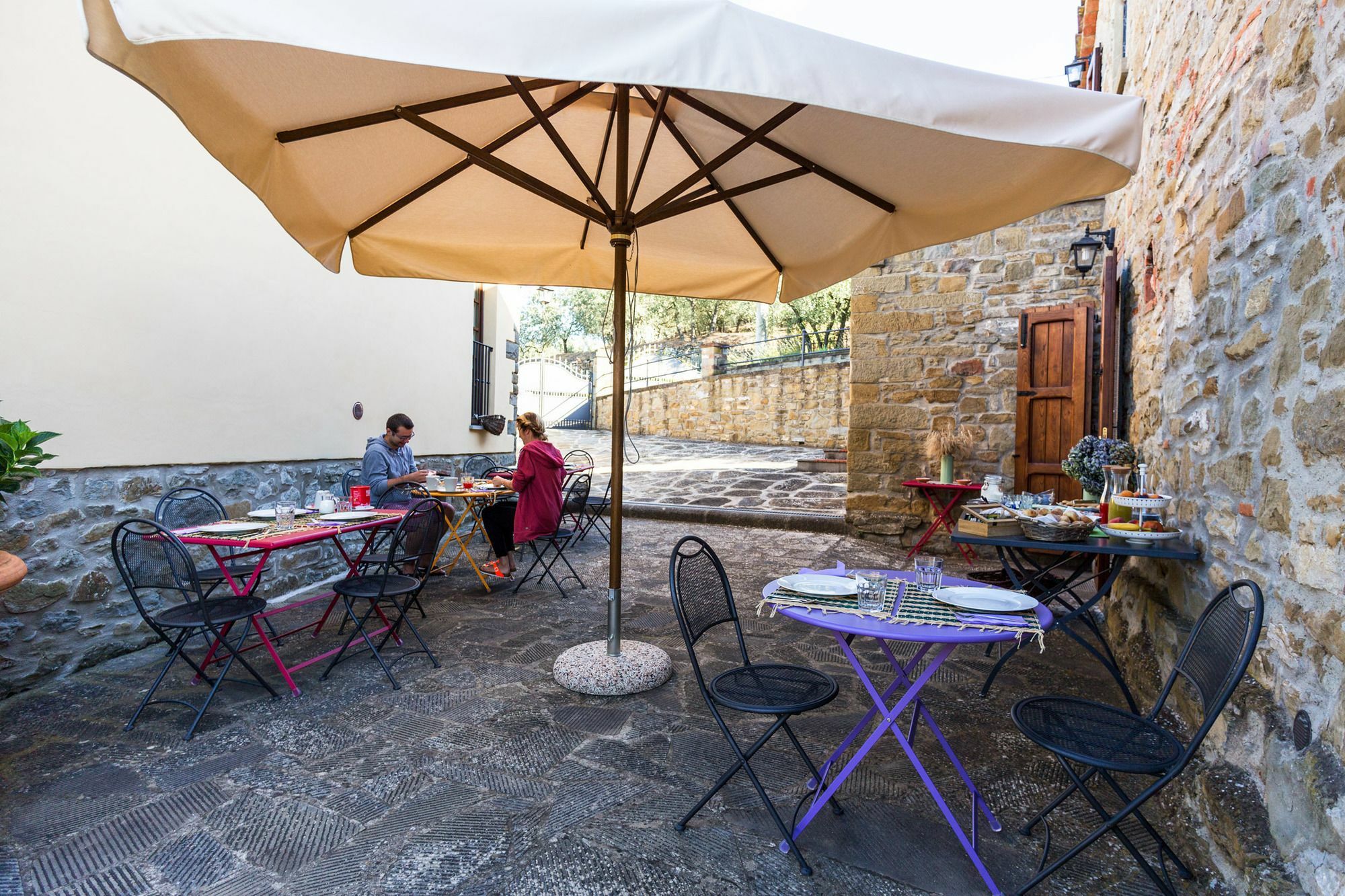 Agriturismo Borgo Tra Gli Olivi Castiglion Fiorentino Eksteriør billede